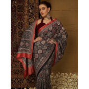 Women's Crepe Printed Saree With Unstitched Blouse 5.5Mtr (Multicolor)